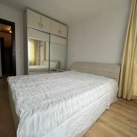 Lovely And Nice Furnished 3 In Fregata Apartment *